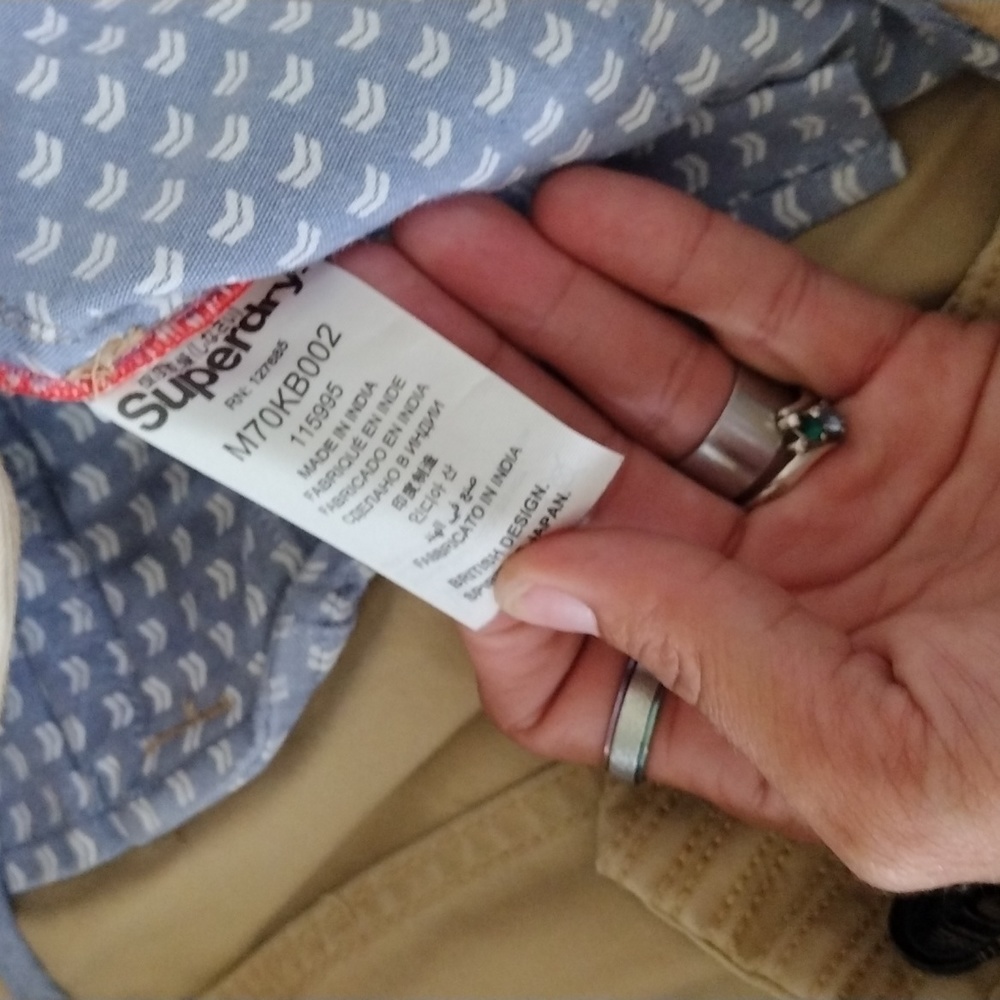 Like new Khaki Superdry pants - Picture 8 of 10